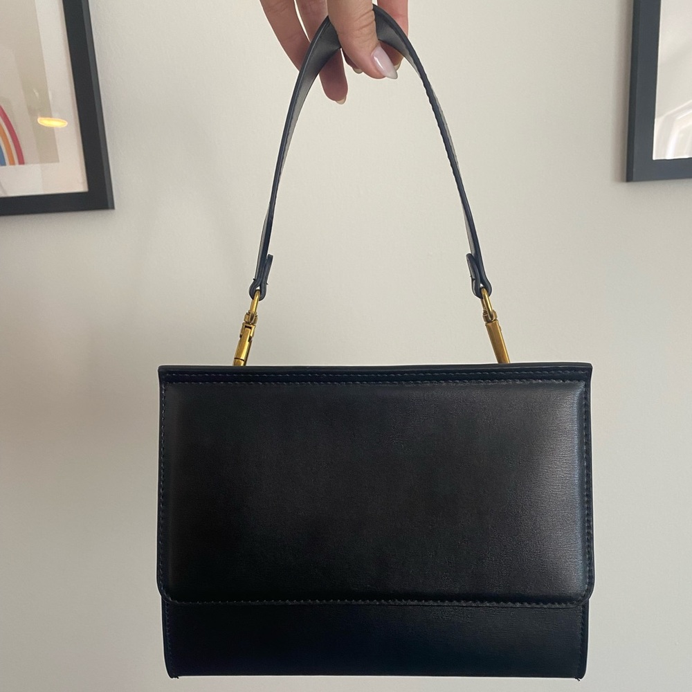 EUC Slowline Shoulder Bag with adjustable straps